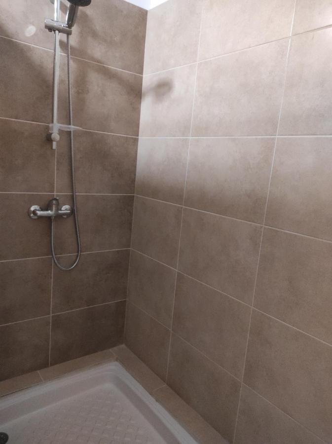 Appartement 70M² Pierrelatte Cosy, Netflix+Wifi Exterior photo